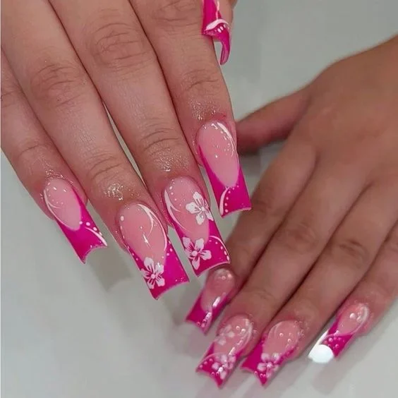 Soft rose gold accents create a romantic and elegant manicure with a touch of modern luxury.